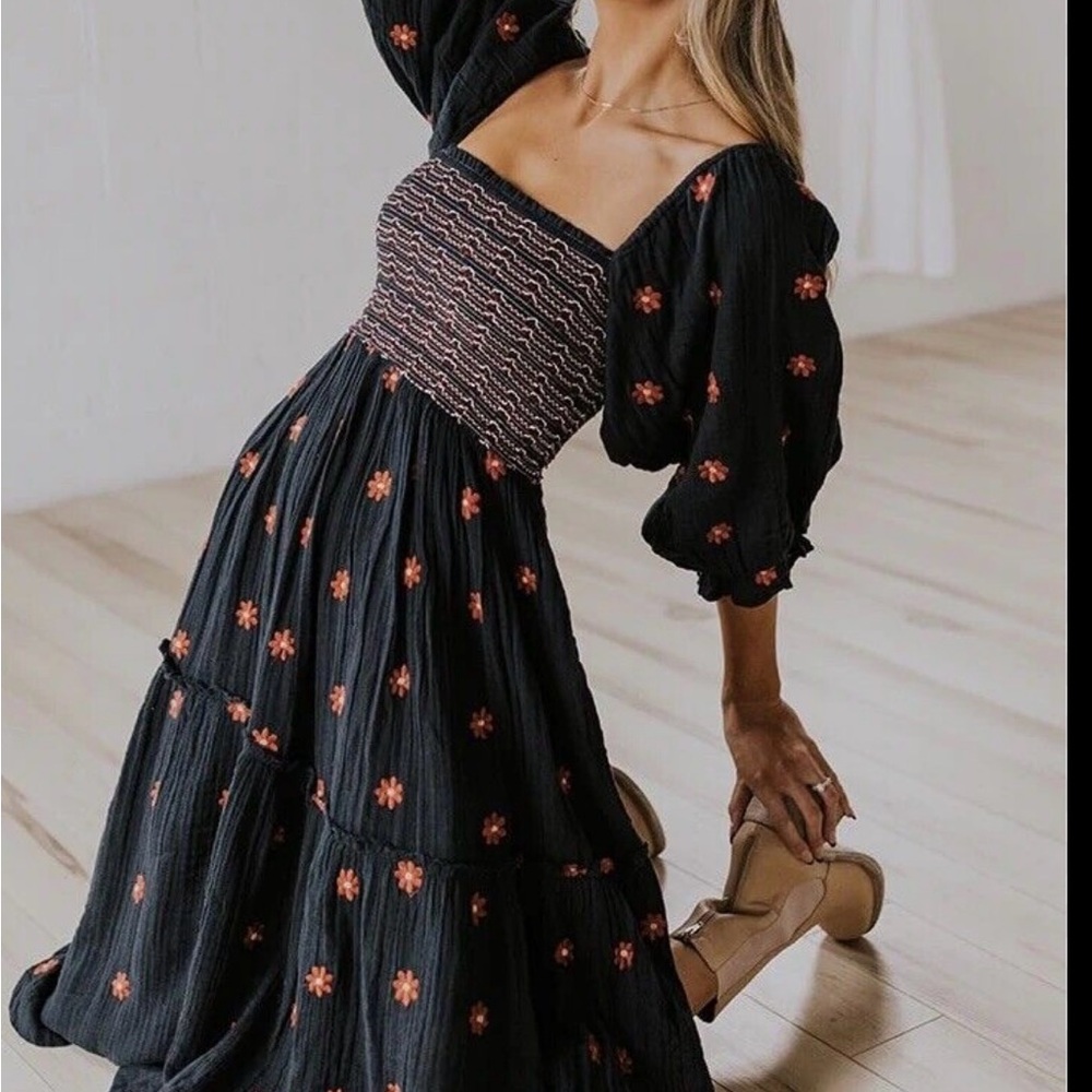 Dahlia embroidered maxi dress Free People black.